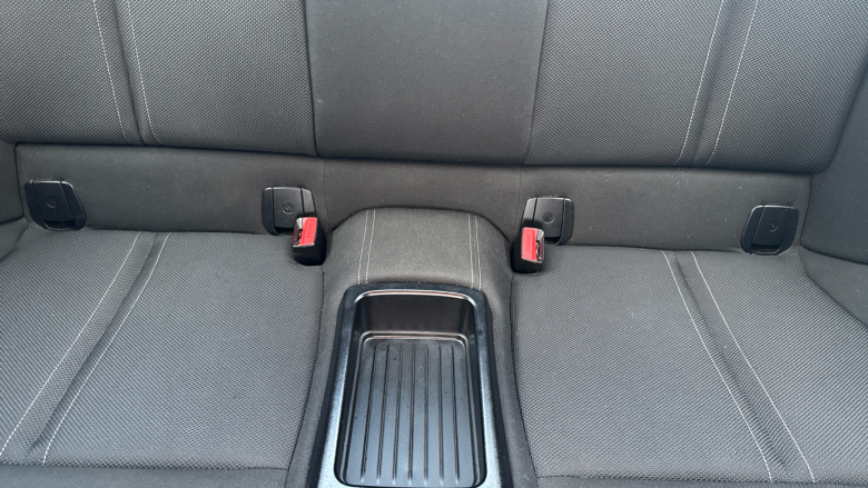 BMW 2 Series 218i Sport 2dr [Nav] Petrol Coupe